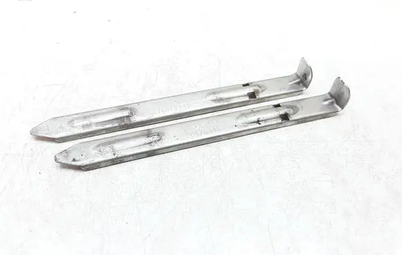 Volvo V70 Headlight/headlamp mounting bracket 30678340