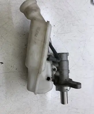 Citroen DS3 Master brake cylinder 0204054032