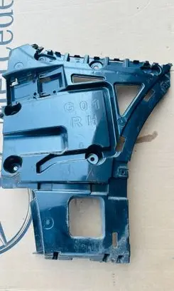 BMW X3 G01 Bumper support mounting bracket corner 7400668