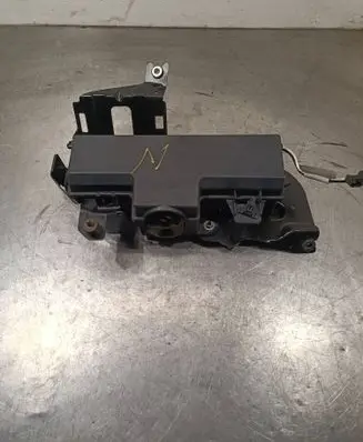 Opel Insignia A Tailgate hydraulic pump motor HB80076065 13279362 13279247