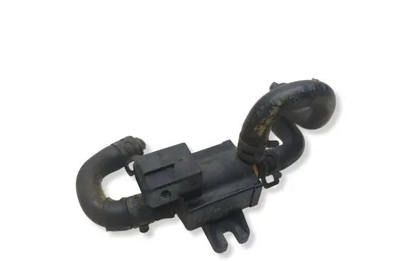 Ford Mustang VI Turbo solenoid valve 31219138 P416B 70222100