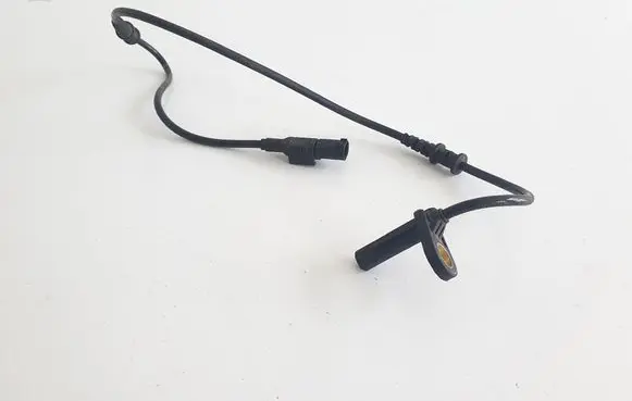 Mercedes-Benz E W211 ABS brake wheel speed sensor A2115401317 0265007495