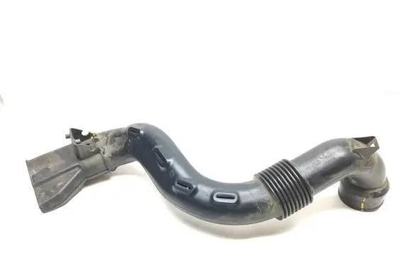 Dacia Sandero Air intake duct part 165556691R 70530763 LSA927