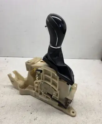 Hyundai Sonata Gear shifter/selector 467003QXXX