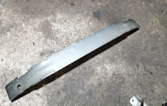 Opel Insignia A Front bumper cross member 13235552