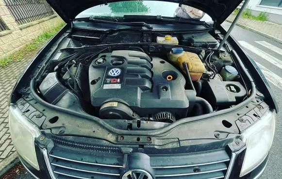 Volkswagen PASSAT B5 Engine swap AWX