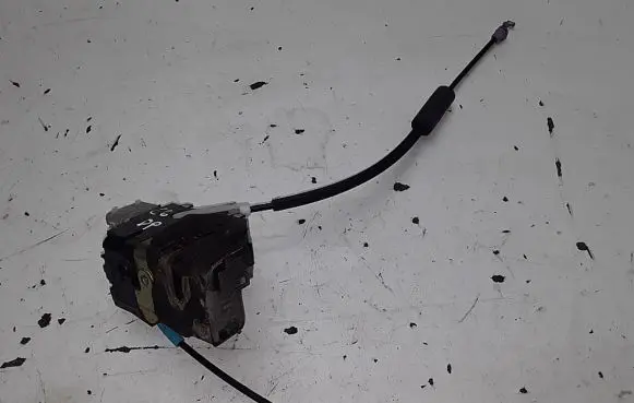 Citroen C6 Front door lock 9681330680Q