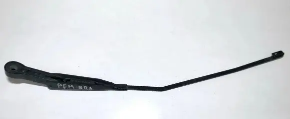 Nissan Primera Front wiper blade arm