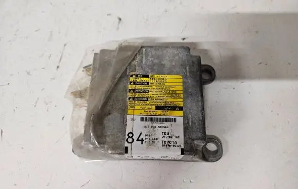 Toyota Avensis T250 Airbag control unit/module 8917005121 25750740NB 215767102