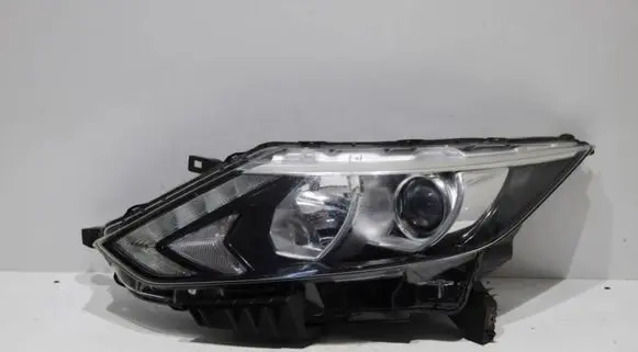 Nissan Qashqai Headlight/headlamp 10018013