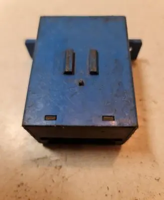 Renault Clio I Other relay 02438
