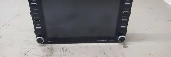 Radio/CD/DVD/GPS head unit