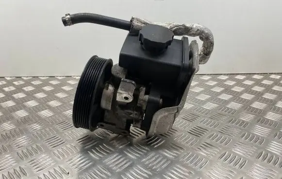 Mercedes-Benz CLC CL203 Power steering pump A0034664101