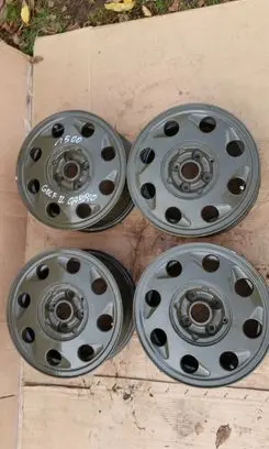 Volkswagen Golf II R14 alloy rim 321601025N