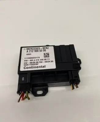Mercedes-Benz Vito Viano W639 Fuel injection pump control unit/module A2129000306 A2124460071 5WK11555EBF