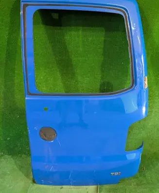 Volkswagen Transporter - Caravelle T5 Rear door
