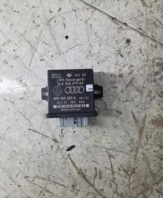 Audi A6 S6 C6 4F Light module LCM 5LA00837903 8P0907357H