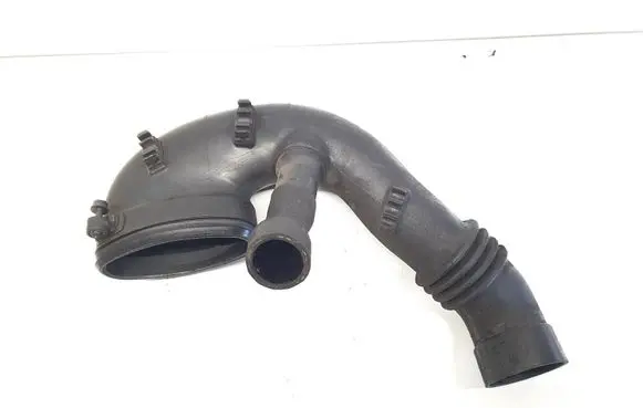 BMW X3 E83 Air intake duct part 7790552