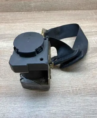 Mercedes-Benz S W220 Front seatbelt 00064577 2208601485