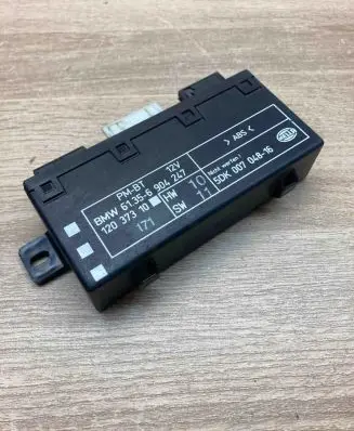 BMW 5 E39 Door control unit/module 6904247 12037310