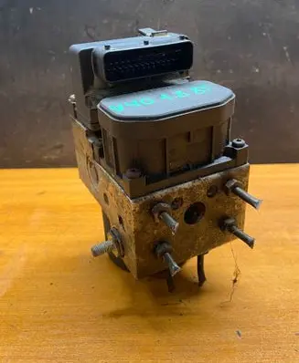 Volvo S40, V40 ABS Pump 0273004224 871252 00390