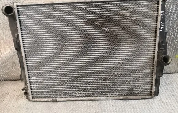 BMW 1 E81 E87 Coolant radiator 7559273