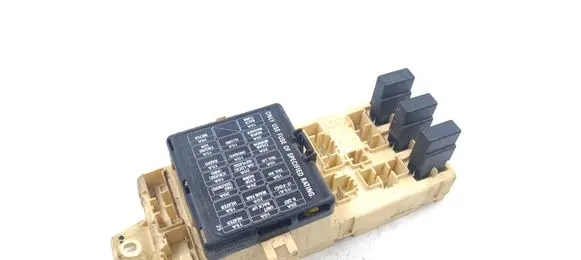 Subaru Legacy Fuse module 950210