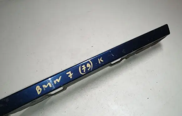 Under headlight/headlamp trim