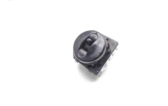 KIA Sorento Wing mirror switch