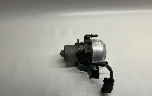 Seat Leon (5F) Vacuum pump 5Q0612181 5Q0612391M