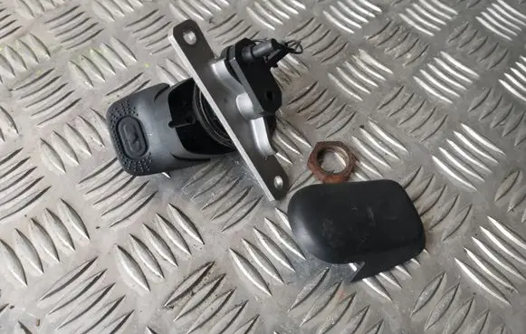 Porsche Cayenne (9PA) Tailgate glass/window release handle 7L5955215E 7L5845427P 7L5845425C