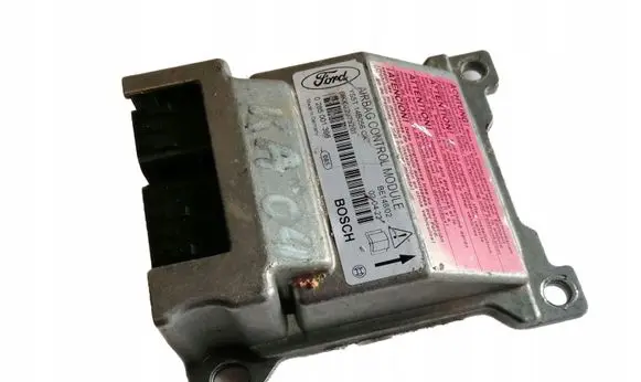 Ford Streetka Engine ECU kit and lock set YS5T14B056CA