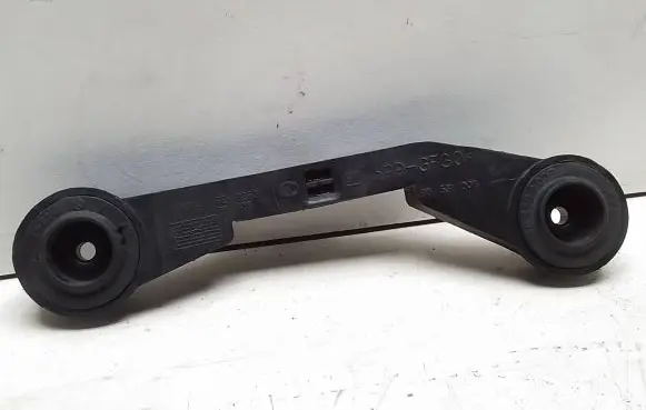 Opel Astra G Air filter cleaner box bracket assembly 90531006