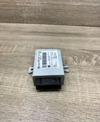 Audi A4 S4 B7 8E 8H Tire pressure control unit 8E0907273
