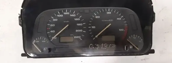Volkswagen Golf III Speedometer (instrument cluster) 1H6919033BD