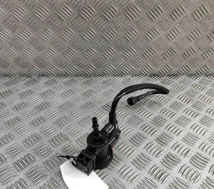 Mercedes-Benz SLC R172 Other engine bay part A0004760600