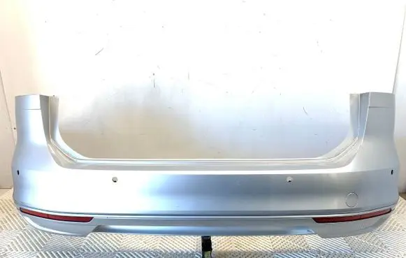 Volkswagen PASSAT B8 Rear bumper LA7W