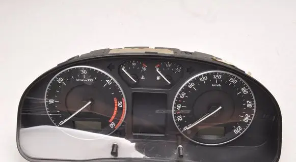 Skoda Superb B5 (3U) Speedometer (instrument cluster) 3U0920842D