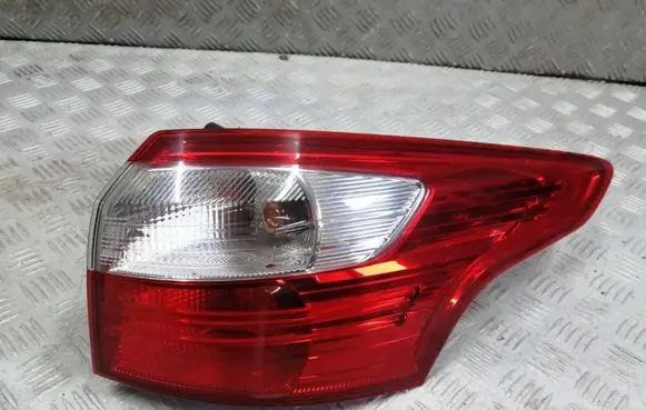 Ford Focus Rear/tail lights BM5113404HF 081112012
