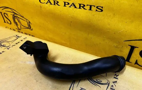 Volvo XC90 Air intake duct part 31657797