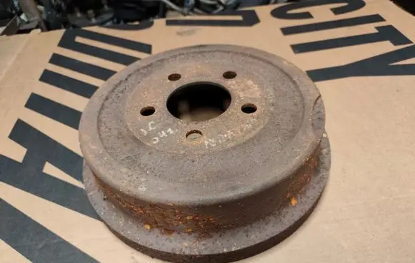 Jeep Cherokee III KJ Drum brake (rear) 
