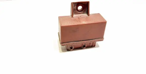 Citroen Berlingo Fuel pump relay 9629945980 03725