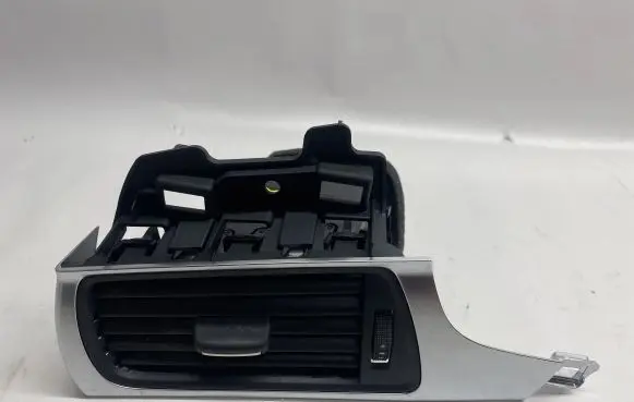 Audi A6 S6 C7 4G Dashboard air vent grill cover trim 4G1820951