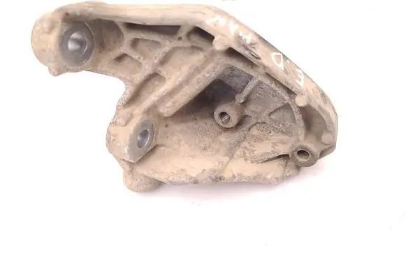 Man TGE 1gen Engine mounting bracket 2N0407104A
