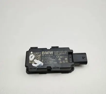 BMW X5 G05 Keyless system antenna 5A81725 A3C10274508