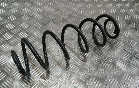 Audi A4 S4 B8 8K Rear coil spring