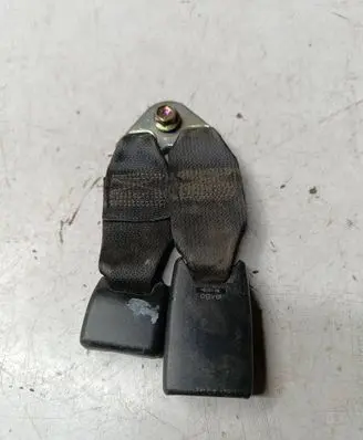 Toyota Yaris Rear seatbelt buckle f1a65w984f