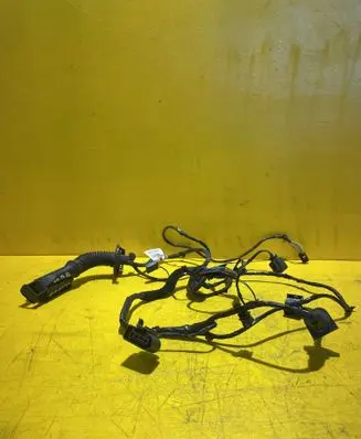 Seat Ibiza IV (6J,6P) Front door wiring loom/harness boot 