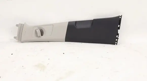 Volkswagen Golf VIII Other sill/pillar trim element 5H0868309