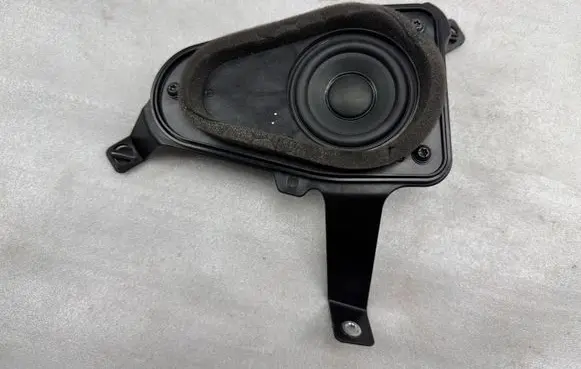 Volvo XC90 Rear door speaker 31350622